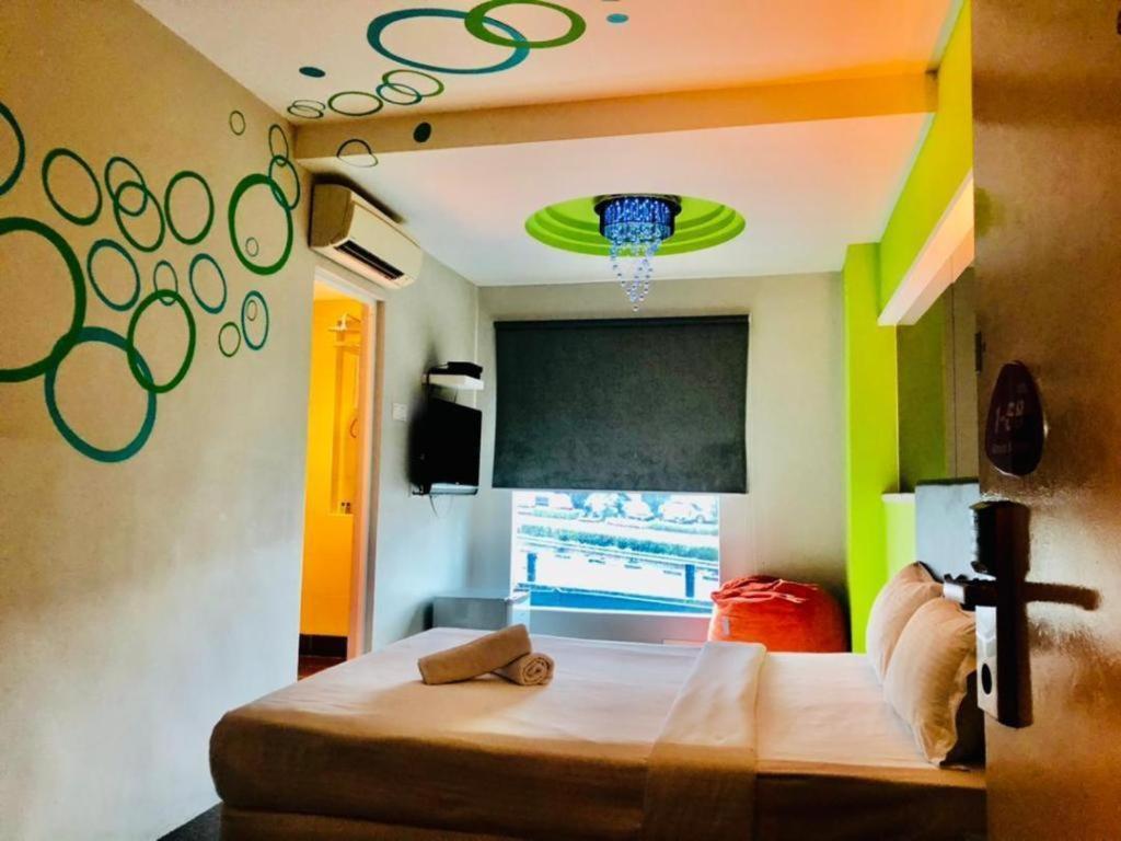 Hotel Zamburger Bliss Johor Bahru Exterior photo